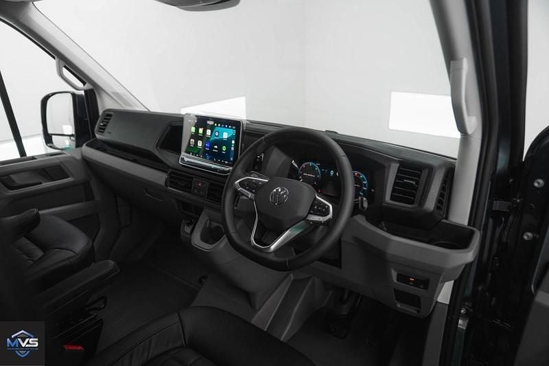 New VW Crafter Pure 180 HP (132 kW) 2026 Grey Van