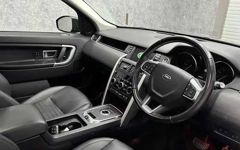 Used Land Rover Discovery Sport HSE Luxury 241 HP (177 kW) 2019 SUV