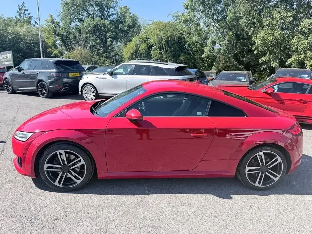Used Audi TT Sport 230 HP (169 kW) 2015 Red Coupe