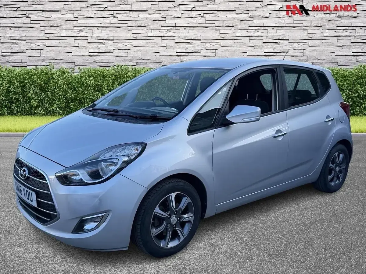Used Hyundai ix20 SE 2016 Silver Hatchback