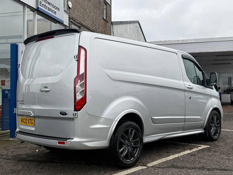 Used Ford Transit Custom Sport 185 HP (136 kW) 2020 Silver Van