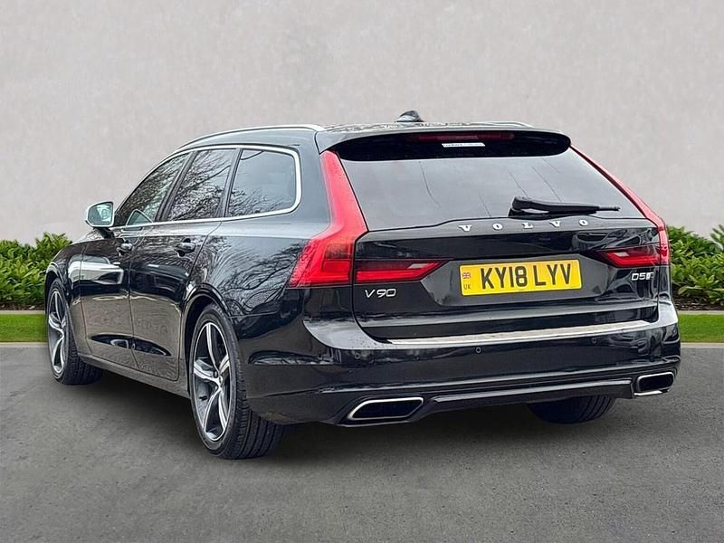 Used Volvo V90 R-Design Pro 235 HP (172 kW) 2018 Black Estate