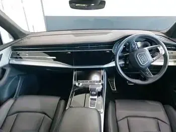 Used Audi Q7 S-Line 286 HP (210 kW) 2020 Black SUV
