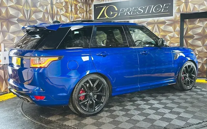 Used Land Rover Range Rover Sport SVR 575 HP (422 kW) 2019 Blue SUV