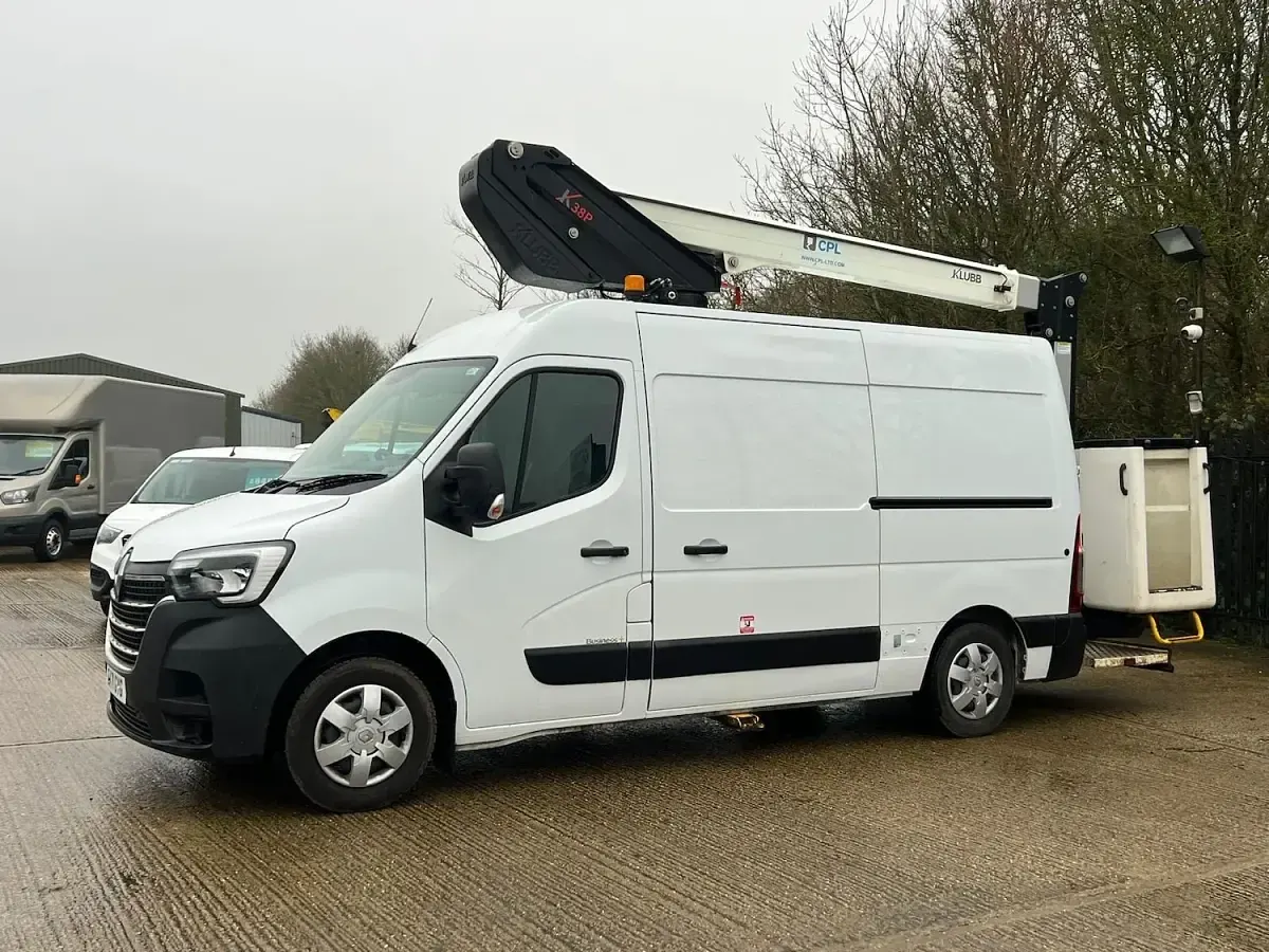 Used Renault Master Business 2021 White Van