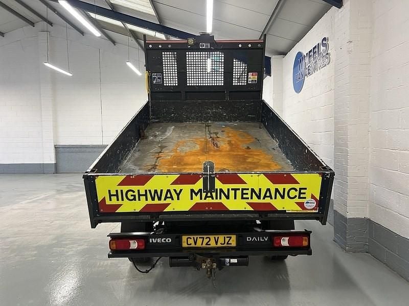 Begagnad Iveco Daily 2023 Vit Cab