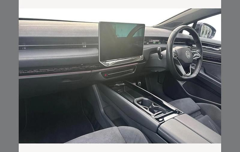 Used VW ID.7 Pro 210 kW (286 HP) 2025 Silver Estate