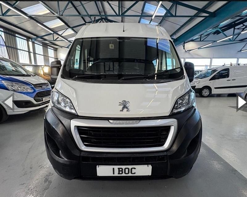 Used Peugeot Boxer 130 HP (95 kW) 2016 White Van
