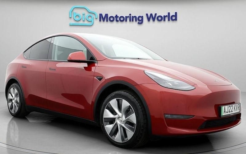 Used 2025 Tesla Model Y Long Range AWD SUV | £23,400 (Super price) - Image 1/4