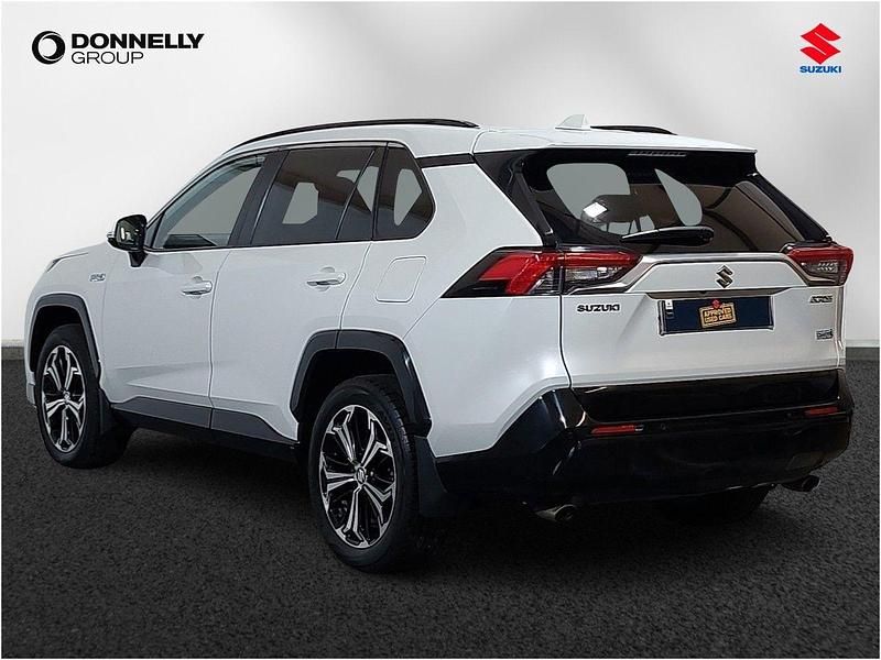 Używany Suzuki Across 306 KM (225 kW) 2023 Biały SUV