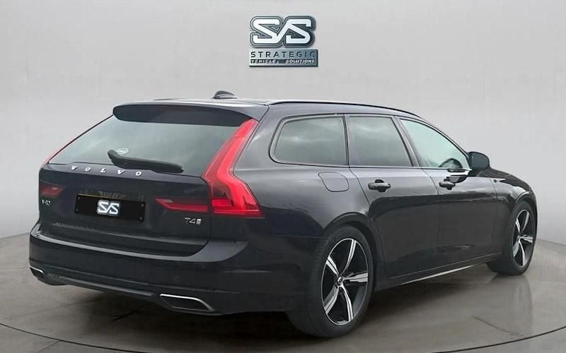 Used Volvo V90 R-Design 190 HP (139 kW) 2020 Black Estate
