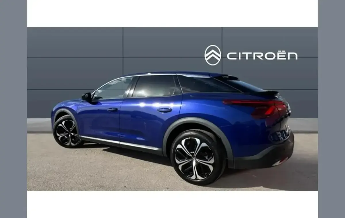 Used Citroën C5 X PureTech 131 HP (96 kW) 2023 Blue Estate