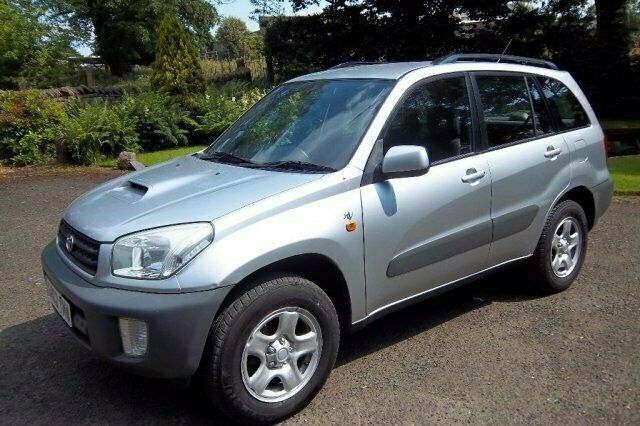 Used Toyota RAV4 114 HP (83 kW) 2002 SUV