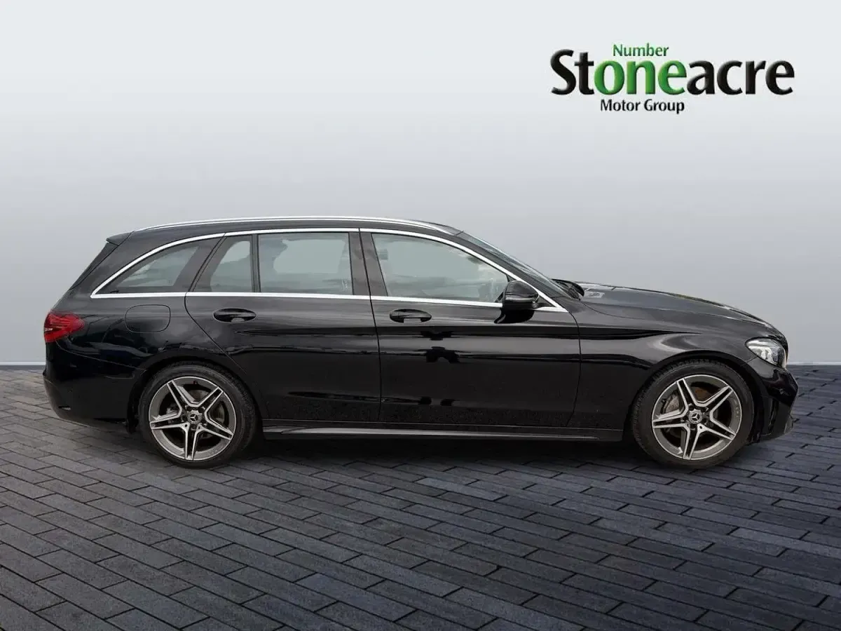 Used Mercedes C220 AMG Line Premium 191 HP (140 kW) 2019 Black Estate