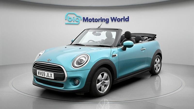 Begagnad Mini Cooper Classic 134 HK (98 kW) 2019 Halvkombi