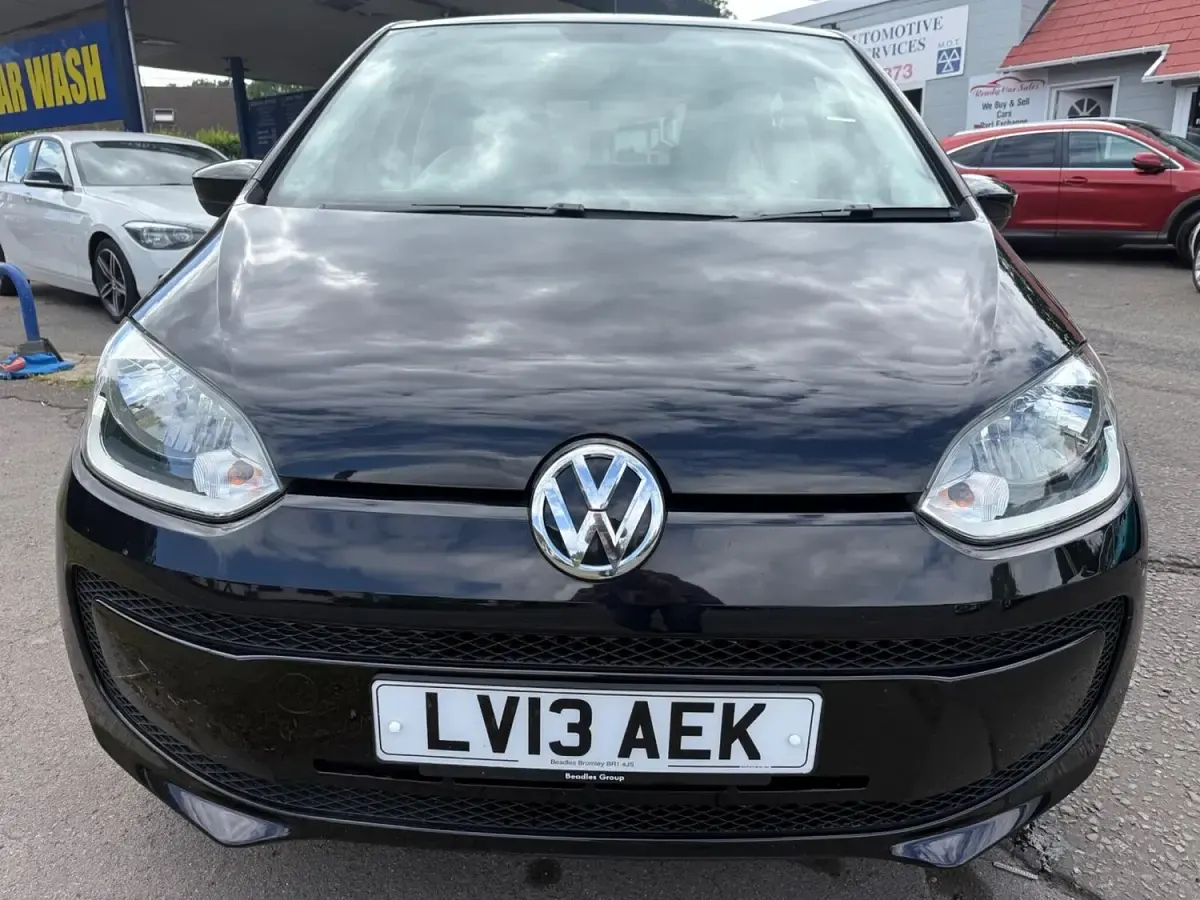 Used VW up! move up! 60 HP (44 kW) 2013 Black Hatchback