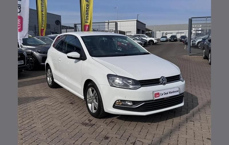 Used VW Polo Edition 88 HP (64 kW) 2017 White Hatchback