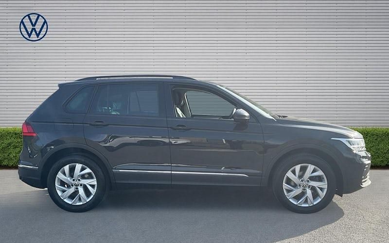 Used VW Tiguan Life 150 HP (110 kW) 2023 SUV