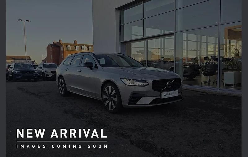 New Volvo V90 Plus 344 HP (253 kW) 2025 Silver Estate
