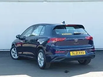 Used VW Golf VIII Life 115 HP (84 kW) 2021 Blue Hatchback