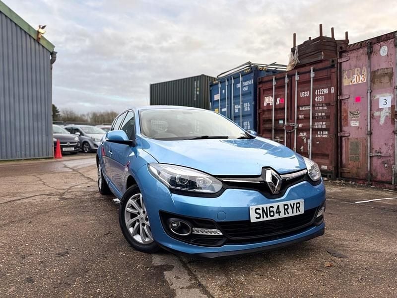 Blue Used 2014 Renault Mégane III Dynamique Hatchback | £2,775 (Good price) - Image 1/4