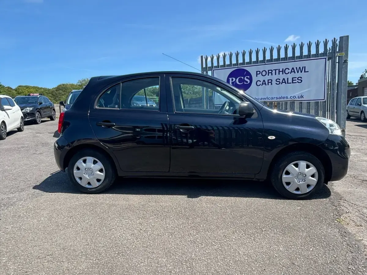 Used Nissan Micra Visia 80 HP (58 kW) 2014 Black Hatchback