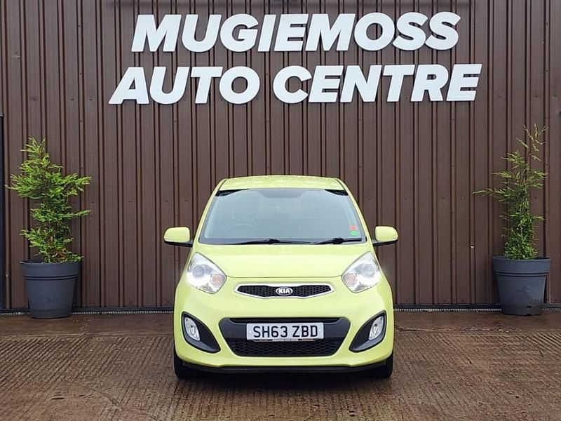 Used Kia Picanto 84 HP (61 kW) 2013 Green Hatchback