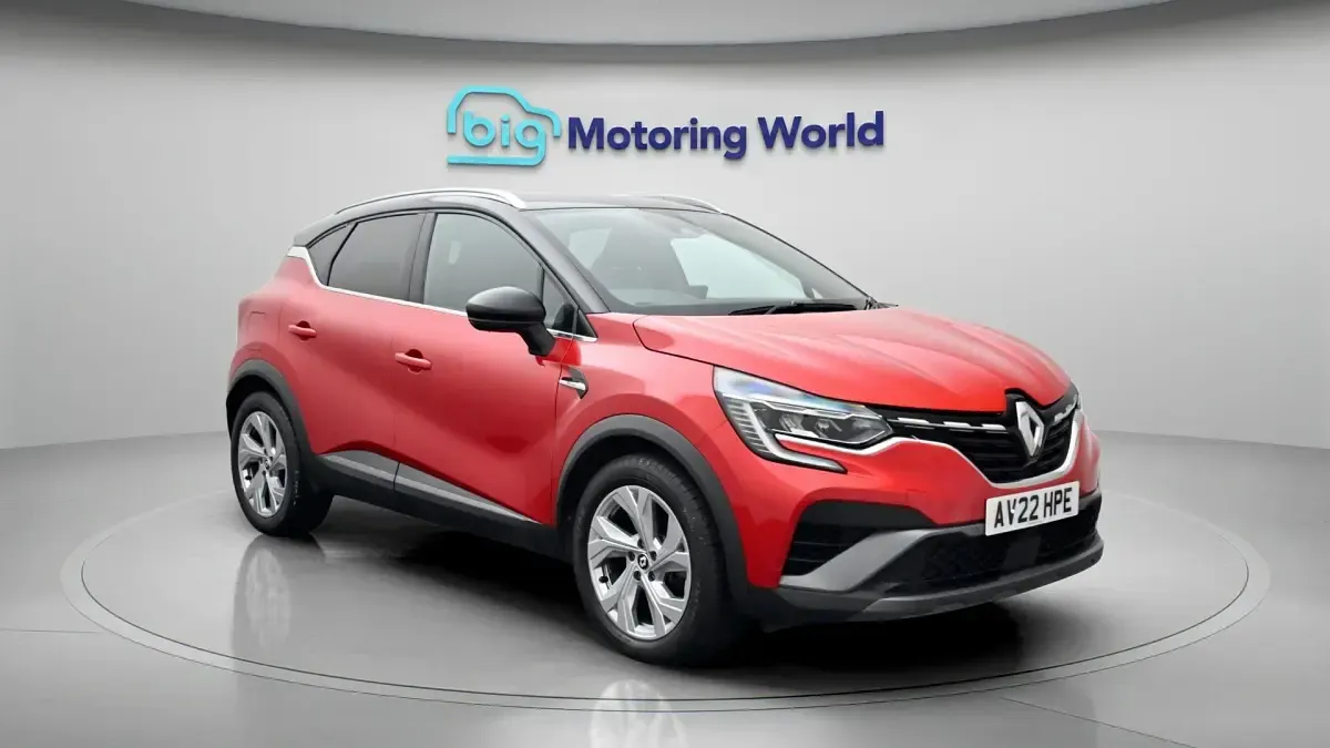 Begagnad Renault Captur RS Line 143 HK (105 kW) 2022 SUV
