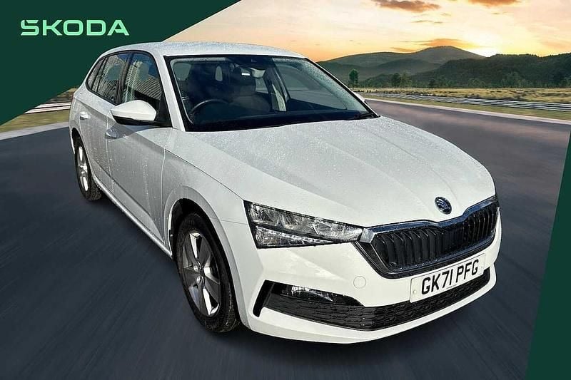 Moon white metallic Used 2021 Skoda 110 R SE Estate | £10,399 (Super price) - Image 1/4