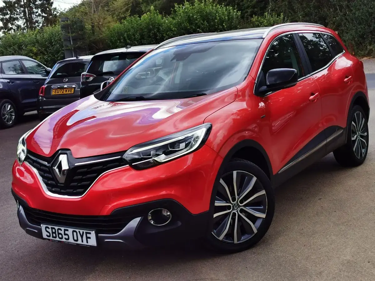 Used Renault Kadjar Signature 110 HP (80 kW) 2015 Red SUV