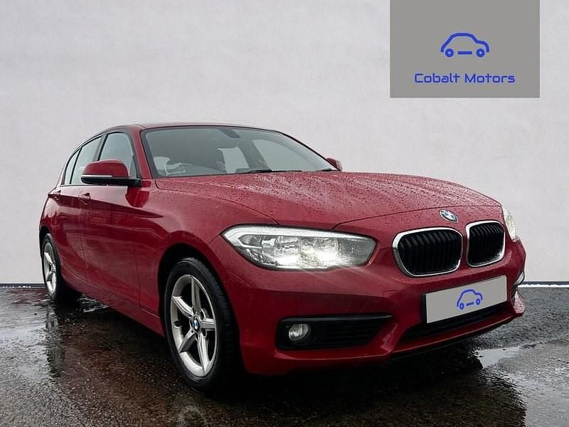 Used BMW 118 2018 Red Hatchback
