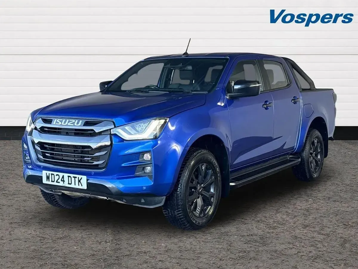 Second-hand Isuzu D-Max 163 CP (119 kW) 2024 Albastru Pickup