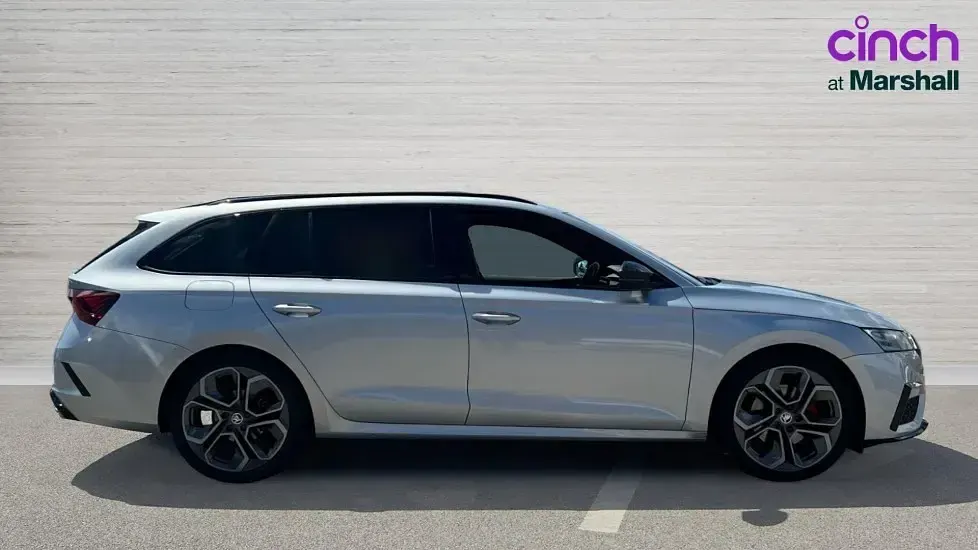 Used Skoda Octavia vRS 200 HP (147 kW) 2021 Silver