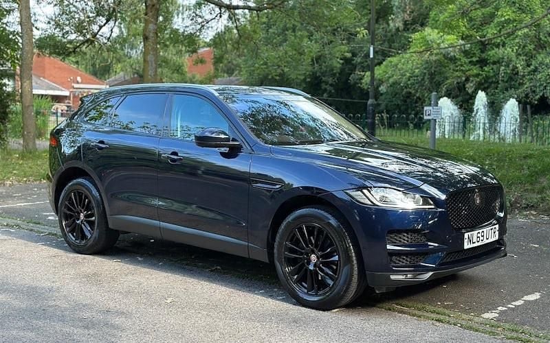 Used 2020 Jaguar F-Pace Portfolio SUV | £15,795 (Fair price) - Image 1/4