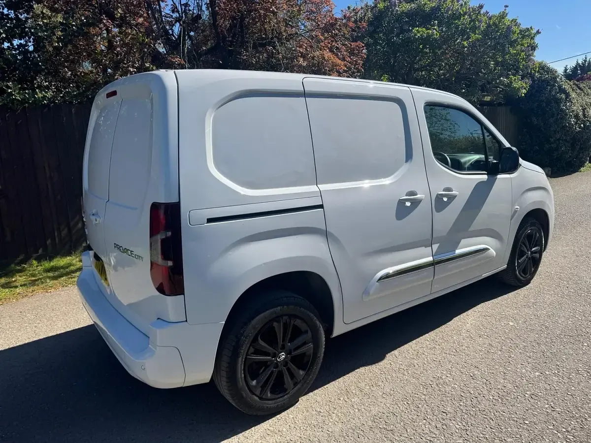 Used Toyota Proace Design 2023 White MPV