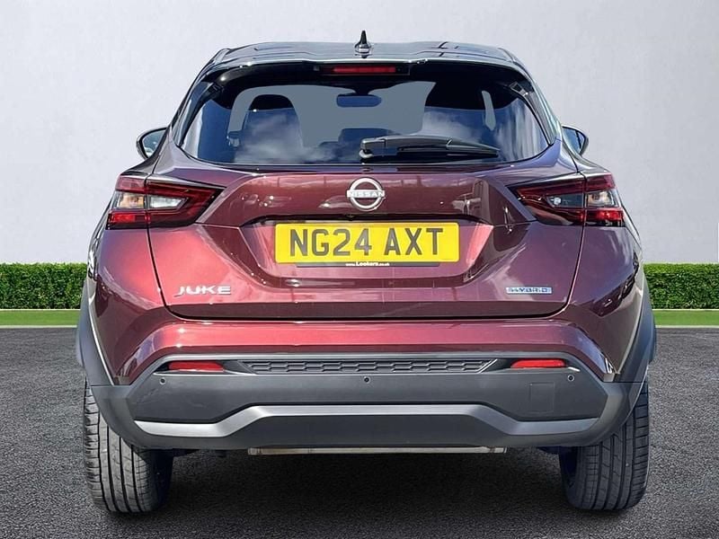Used Nissan Juke Tekna 143 HP (105 kW) 2024 Red SUV