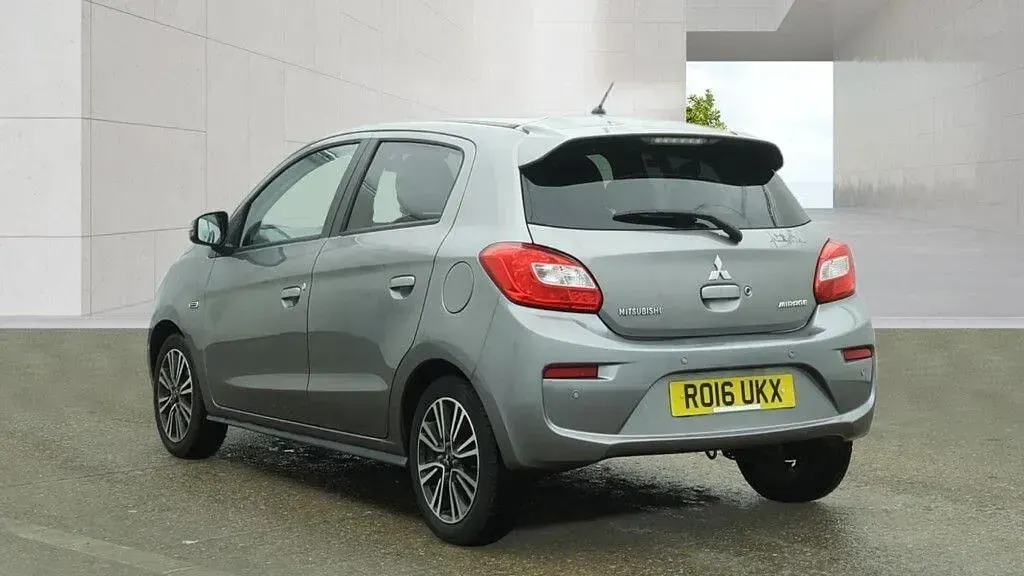 Used Mitsubishi Mirage 79 HP (58 kW) 2016 Grey Hatchback