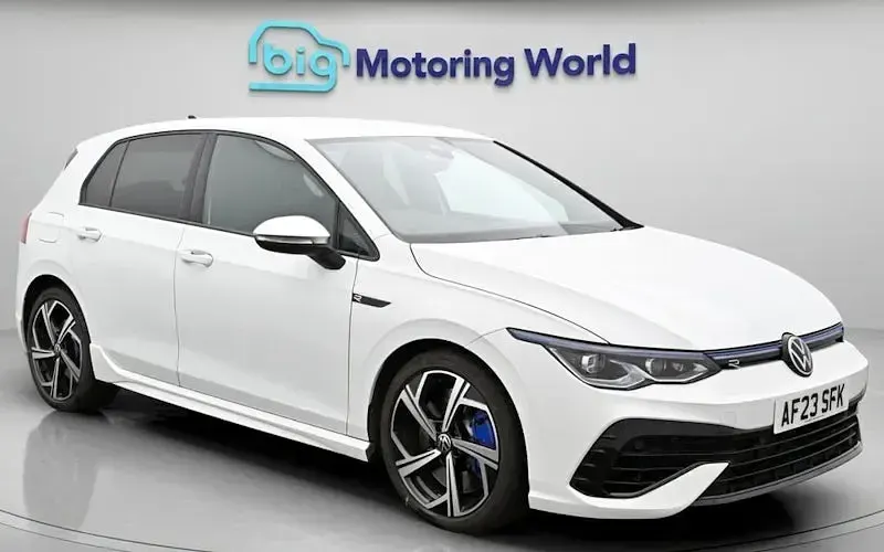 Used VW Golf VIII R 320 HP (235 kW) 2023 Hatchback