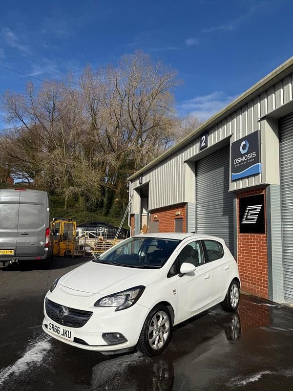 Used Vauxhall Corsa 2017 White Hatchback