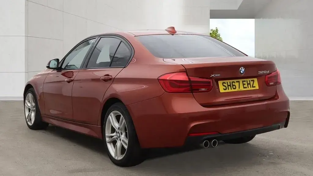 Used BMW 320 M Sport 190 HP (139 kW) 2018 Orange Sedan