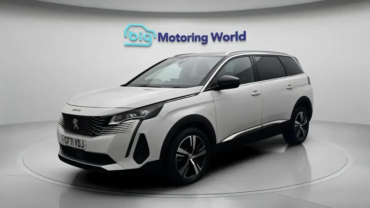 Used Peugeot 5008 GTi 2021 White SUV