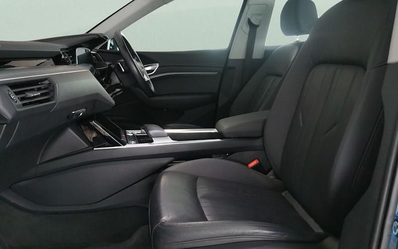 Used Audi e-tron Design 230 kW (313 HP) 2022 SUV