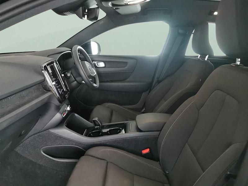 Used Volvo C40 Core 169 kW (231 HP) 2022 Black SUV