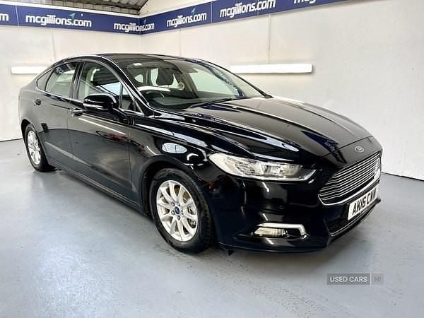 Black Used 2016 Ford Mondeo Titanium Hatchback | £9,495 (A bit pricey) - Image 1/4