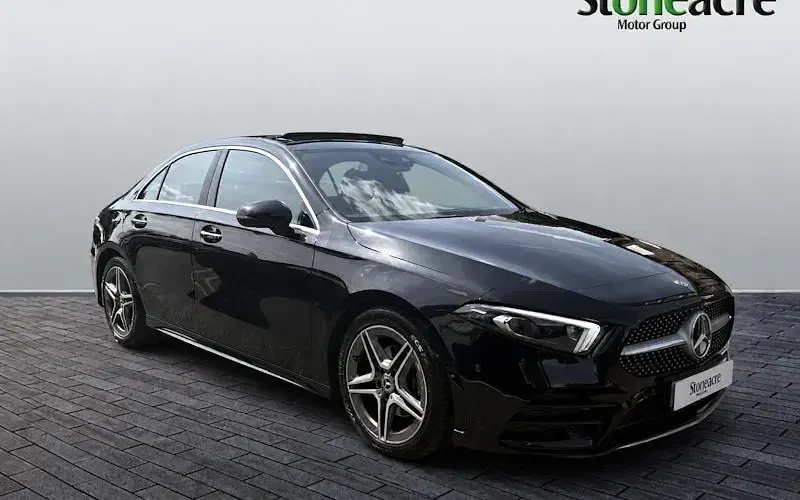 Used Mercedes A180 AMG line 116 HP (85 kW) 2021 Sedan