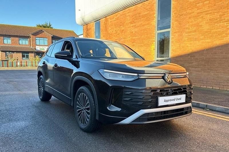 Used VW Tayron Life 150 HP (110 kW) 2025 Black SUV