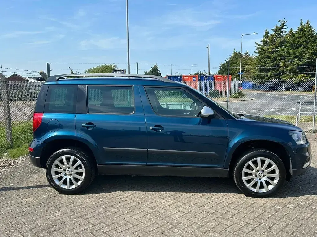 Used Skoda Yeti Outdoor SE 2016 Blue SUV