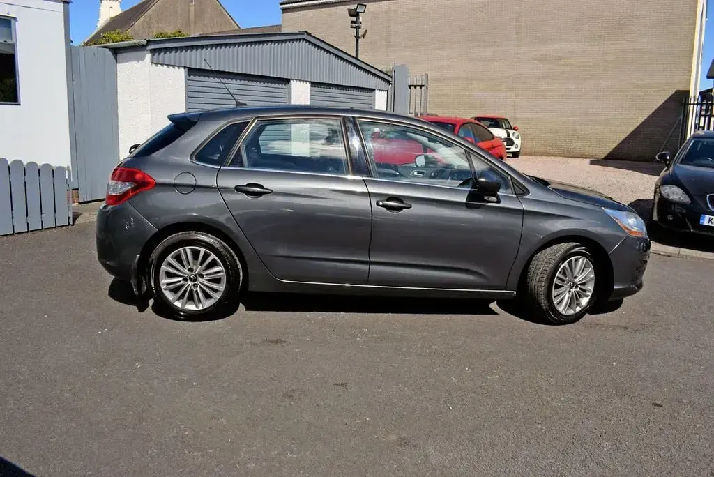 Used Citroën C4 VTR Sport 2013 Grey Hatchback