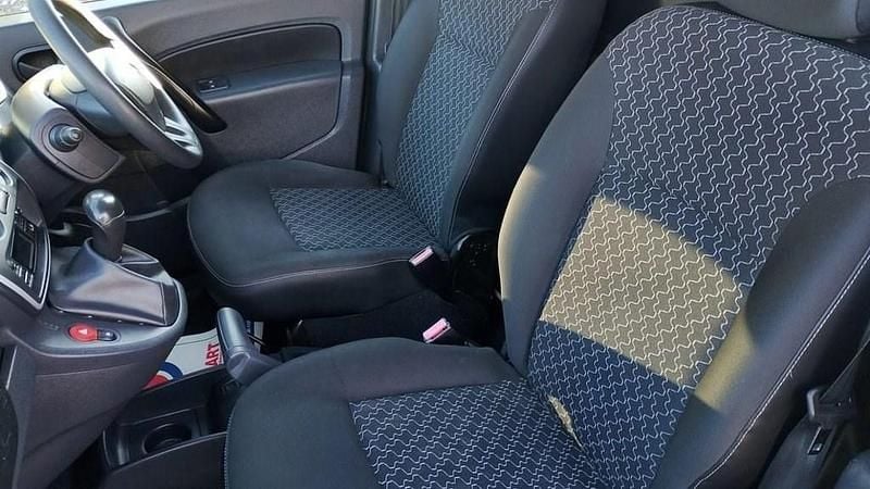 Used Renault Kangoo Business 44 kW (60 HP) 2016 White MPV