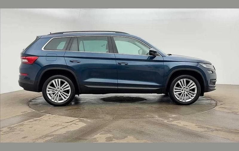 Used Skoda Kodiaq SE L 150 HP (110 kW) 2019 Lava blue metallic SUV